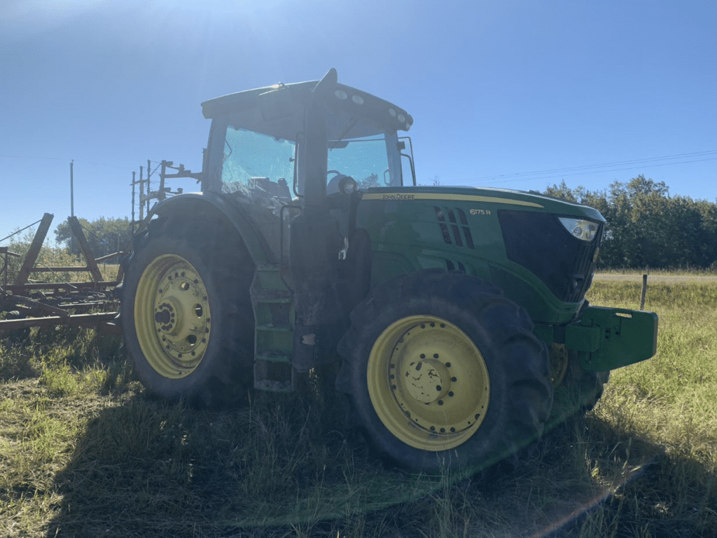 2015 John Deere 6175R Tractor 8