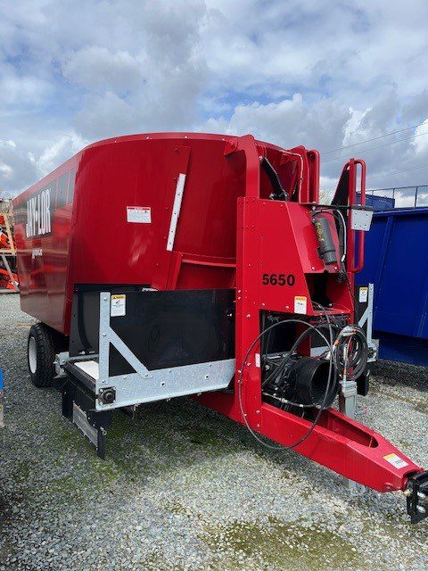 NEW Jaylor 5650 Twin Screw Feed Mixer 1