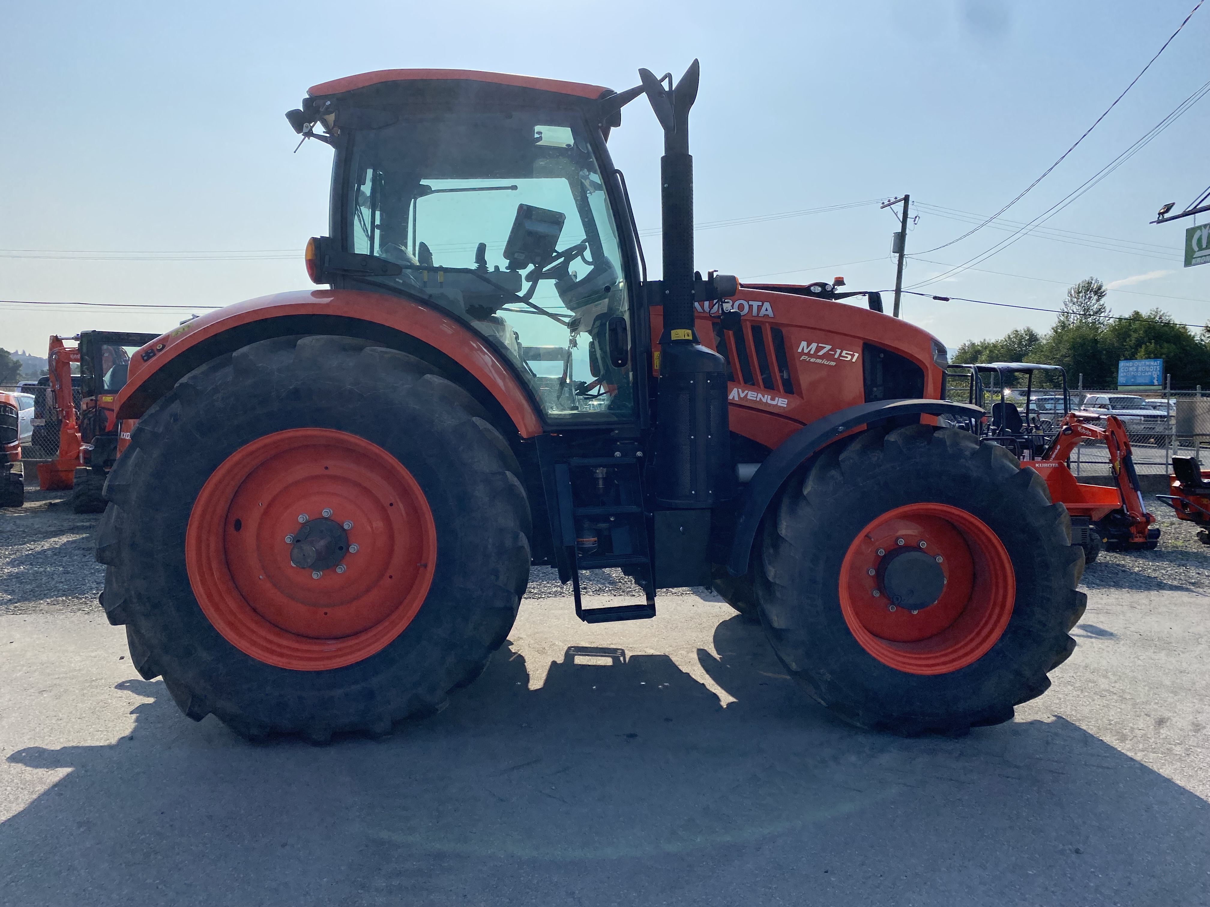 2017 Kubota M7-151P-PS Tractor