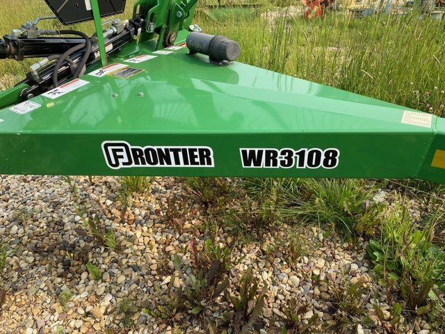 John Deere Frontier WR3108