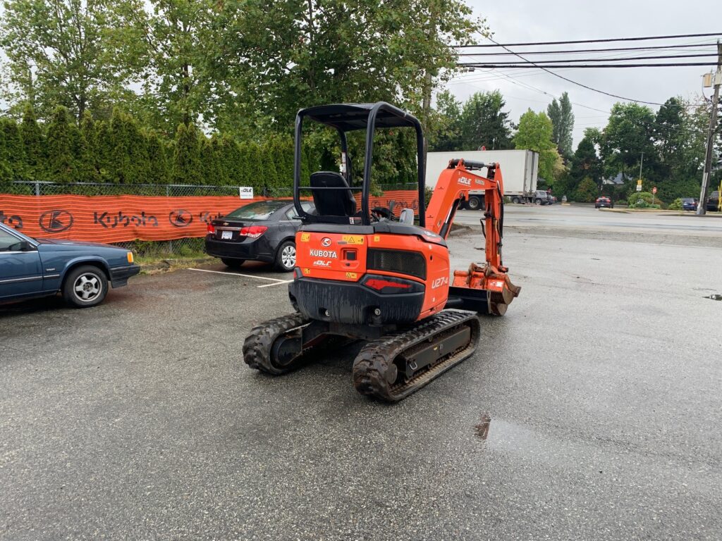 2018 KUBOTA U-27 3