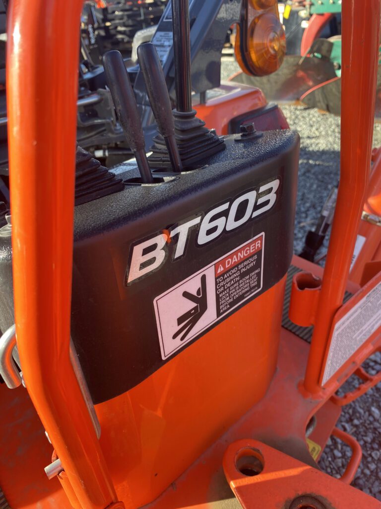 2020 Kubota BX23S Tractor Loader Backhoe with ONLY 50Hrs 4