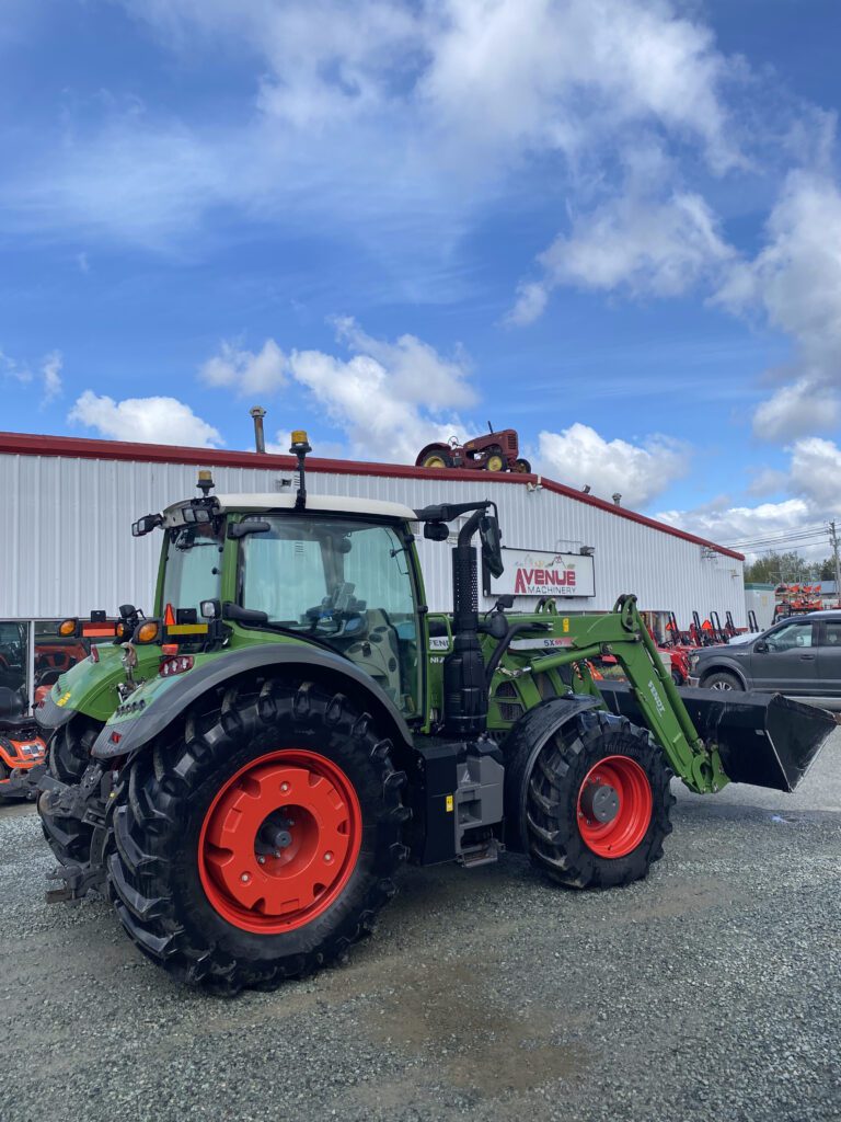 2018 Fendt 716S4 with 5x/85 Loader with 2196hrs 1
