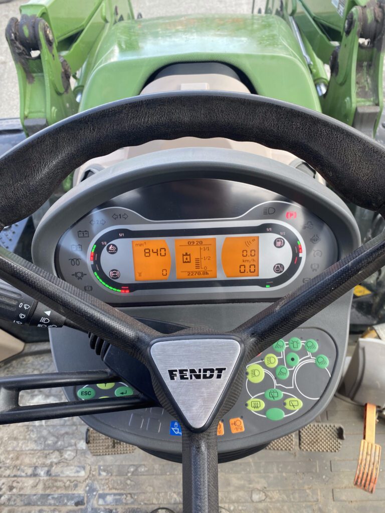 2018 Fendt 716S4 with 5x/85 Loader with 2196hrs 8
