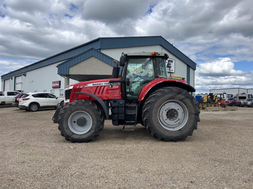 2015 Massey Ferguson 7726 Cab Tractor 2
