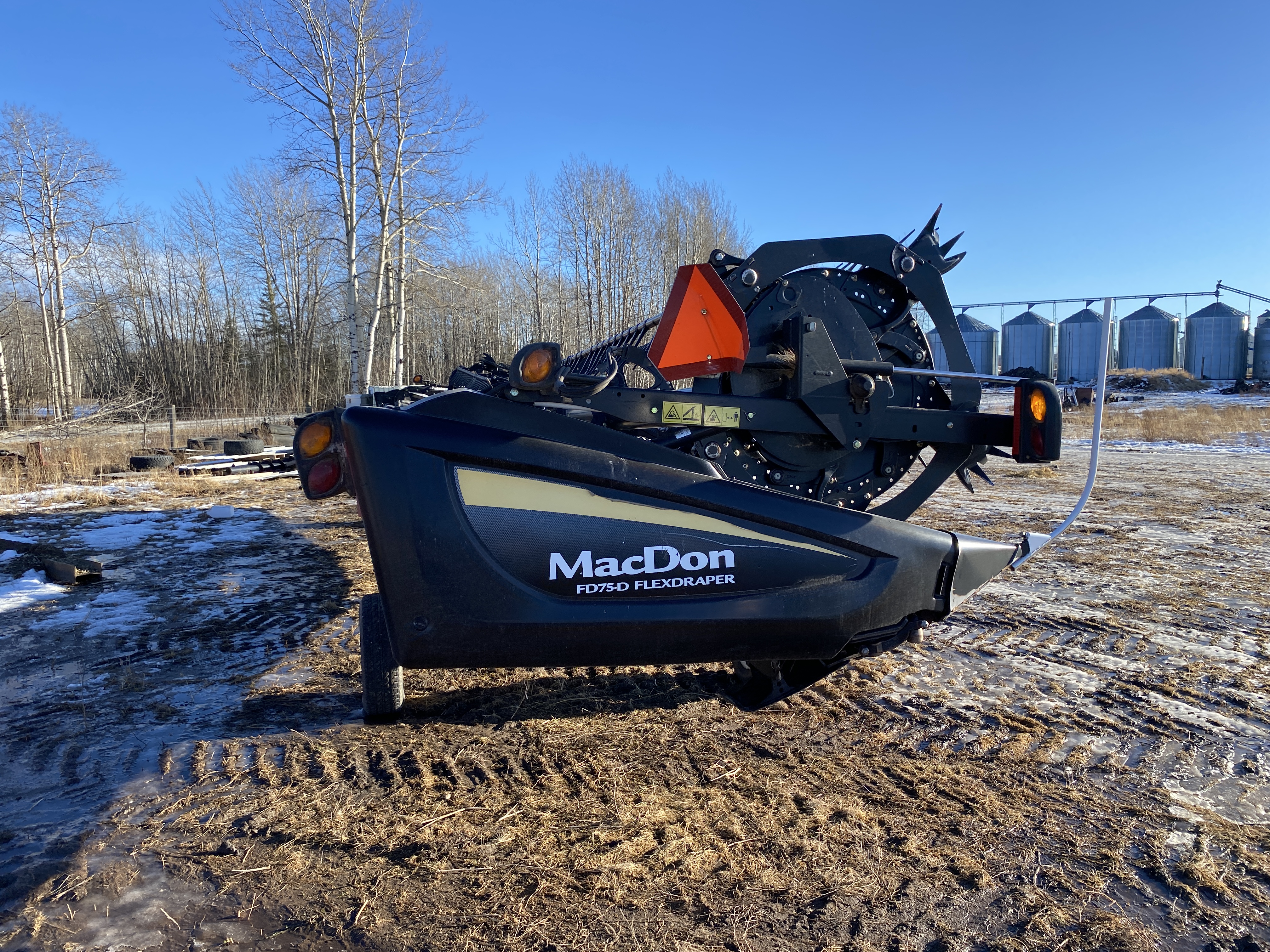 2014 MacDon FD75-45 FlexDraper 1