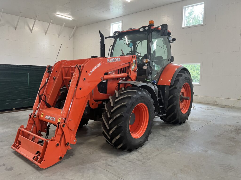 2019 Kubota M7-171 Cab Tractor with Loader