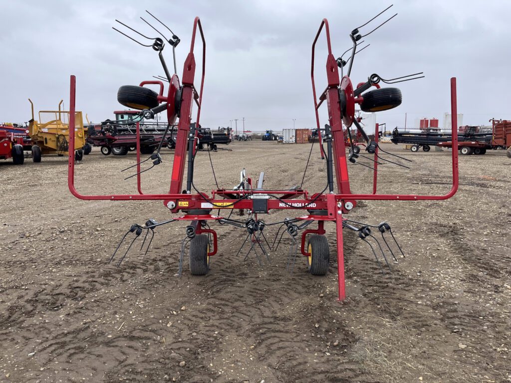 New NH ProTed 3417 Hay Tedder 0