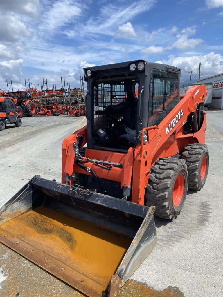 USED 2020 Kubota SSV75PHFC Skid Steer with 1704 Hrs 1