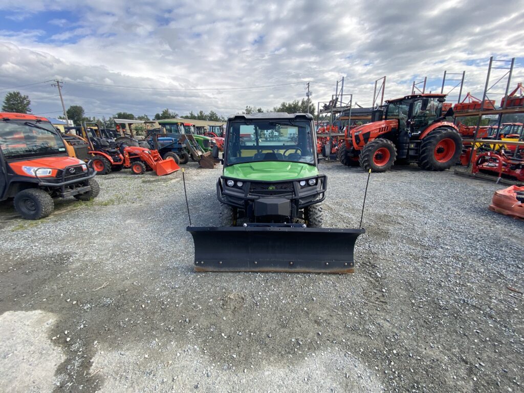 2018 John Deere XUV835M Gator Utility Vehicle 3