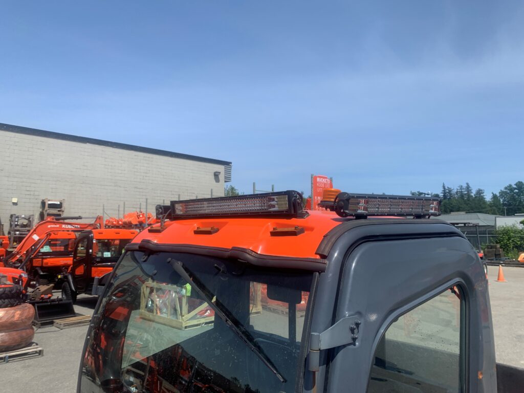 2014 Kubota RTV-X1100c 4