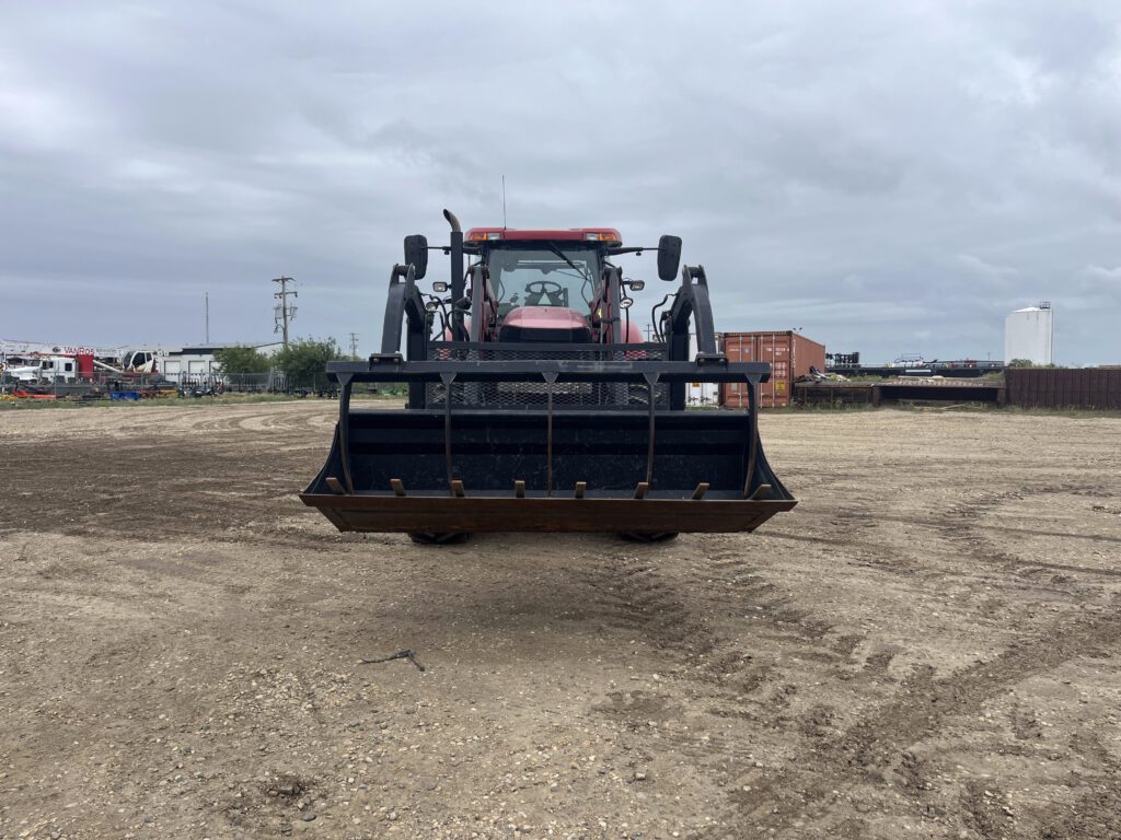 2015 Case IH Puma 185 Tractor 1