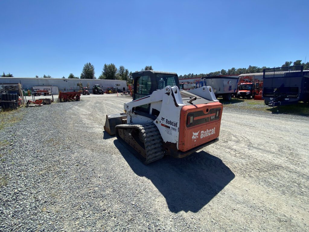 2011 Bobcat T630 Track Loader 3