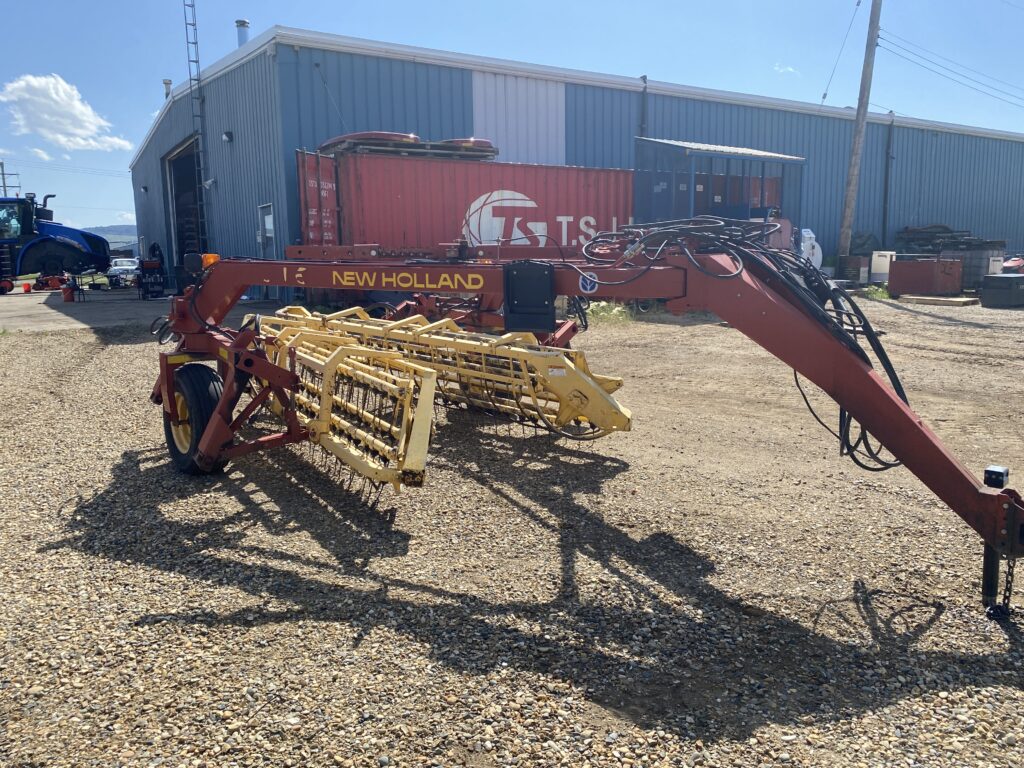 2006 New Holland 216 Basket Rake 1