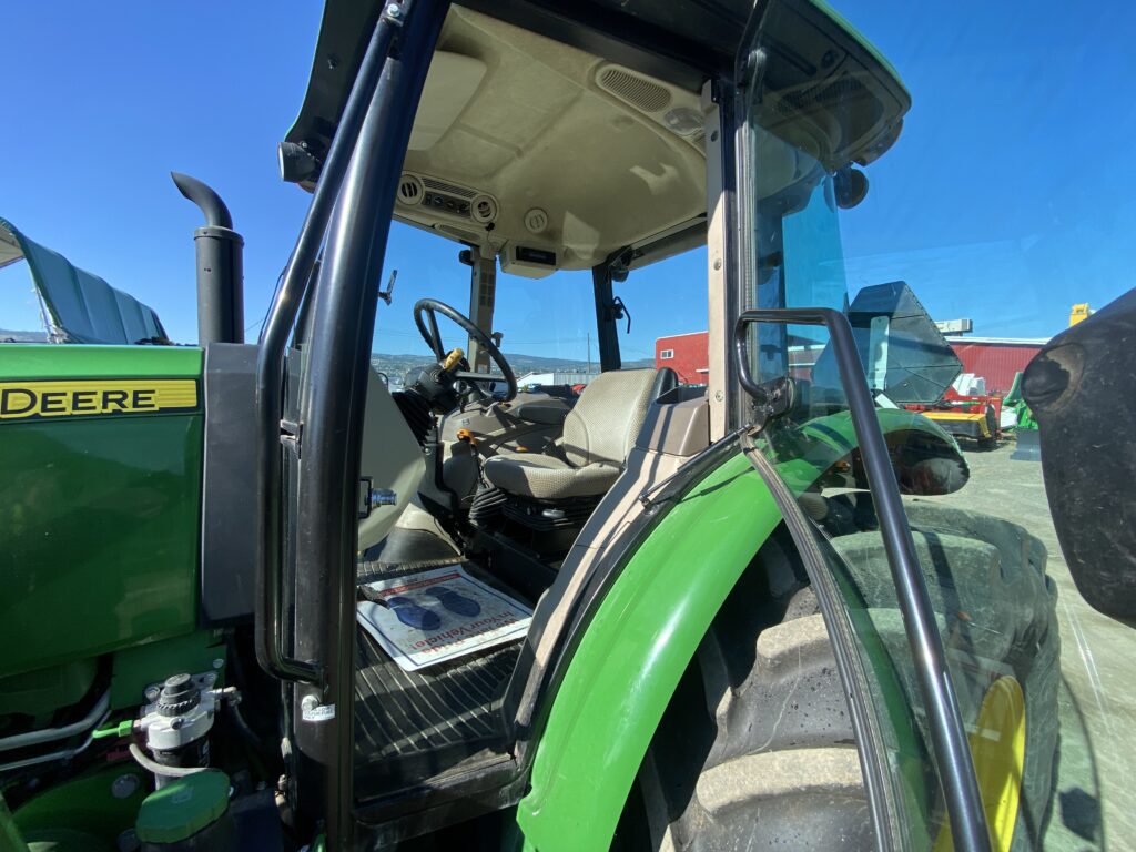 2019 John Deere 5100E 7