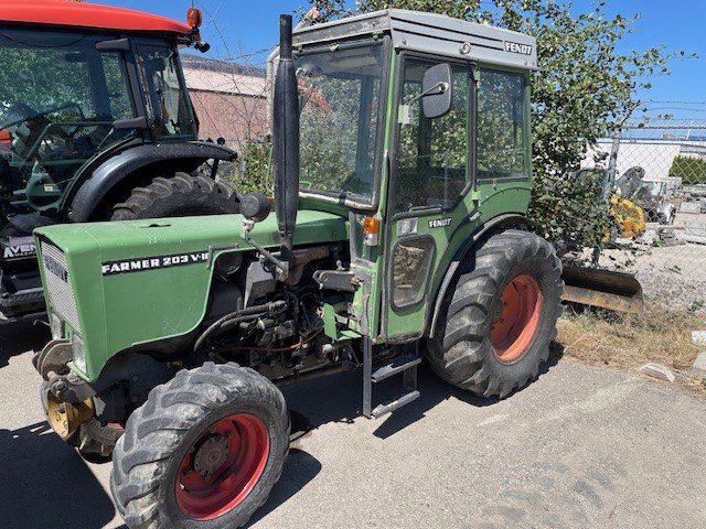 Used 1984 Fendt 203V Narrow Cab Tractor