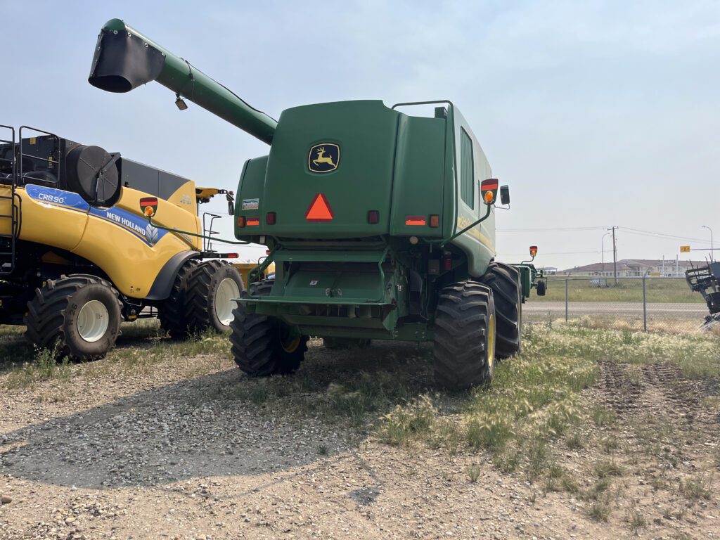 2003 John Deere 9750STS Combine 5