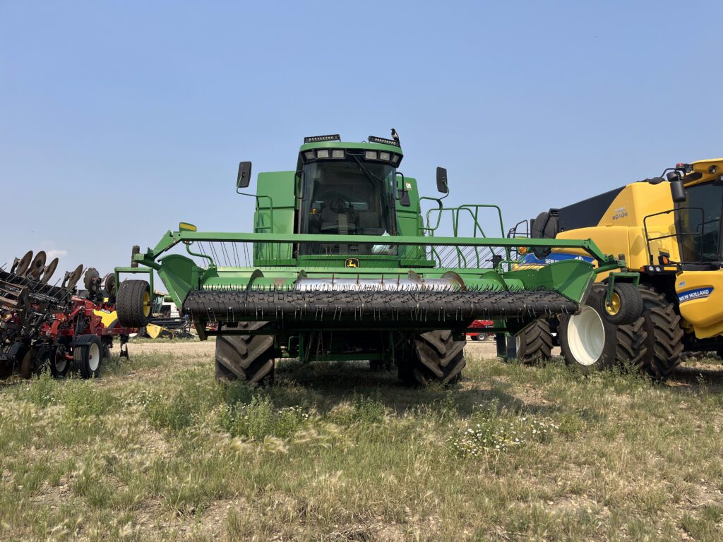 2003 John Deere 9750STS Combine 2