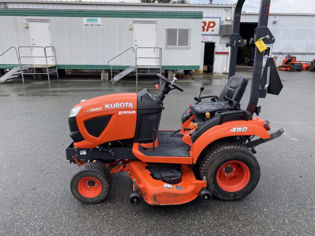 2018 Kubota BX1880 Tractor with Mower Deck and Turf Tires 1