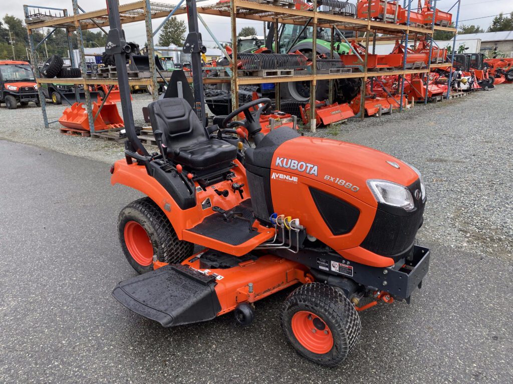 2018 Kubota BX1880 Tractor with Mower Deck and Turf Tires 6