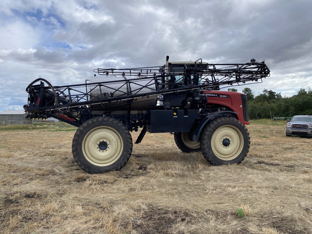 2011 Versatile SX275 Sprayer 1