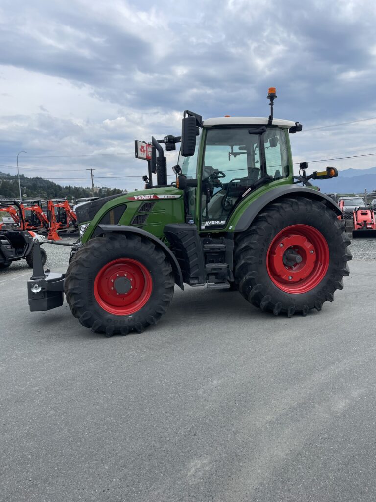 New Fendt 516 Loader Tractor