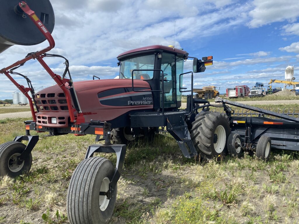 2011 MacDon Premier M150 Swather