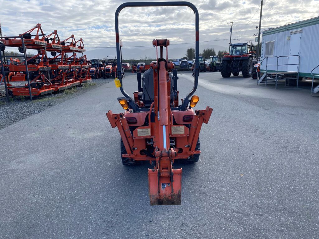 2013 Kubota BX25D Tractor Loader Backhoe 3