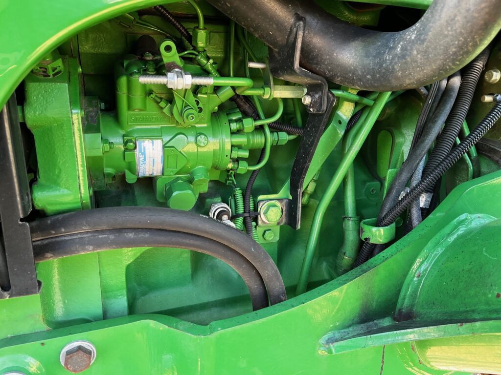 2014 John Deere 5055E 10