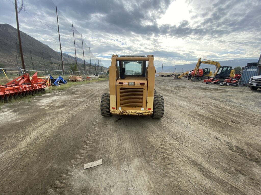 1999 Case 75XT Skid Steer 3