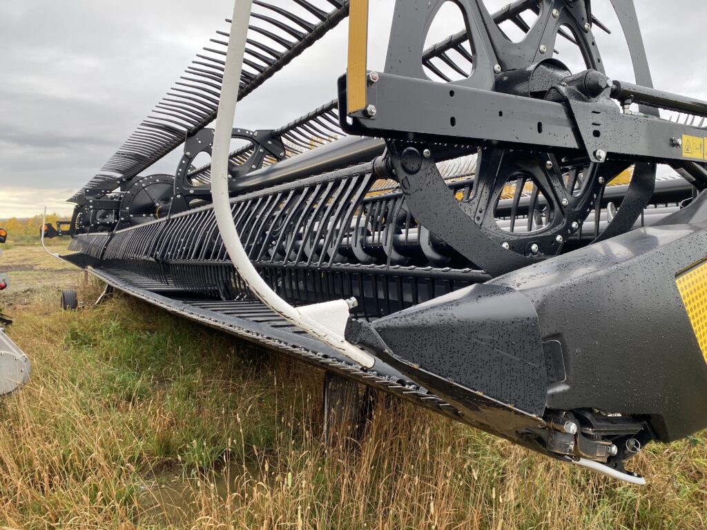 2021 MacDon FD135 Draper Header