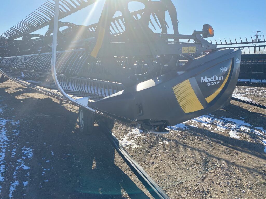 2021 MacDon FD140 40' Flex Draper Header 2