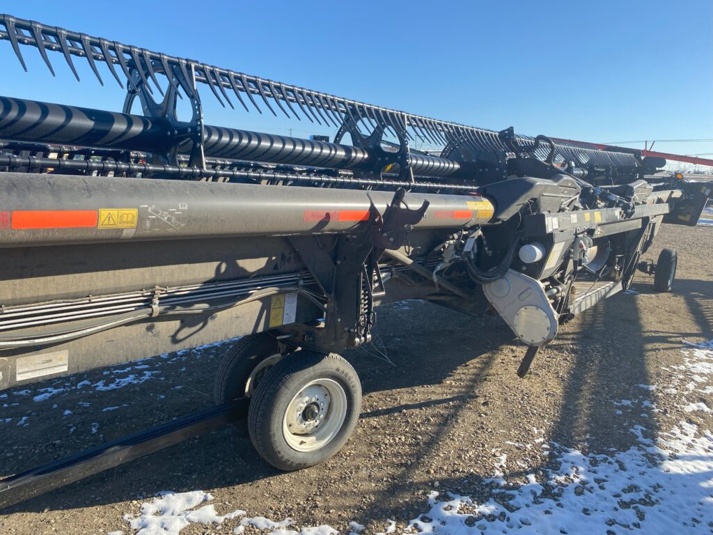 2021 MacDon FD140 40' Flex Draper Header 3