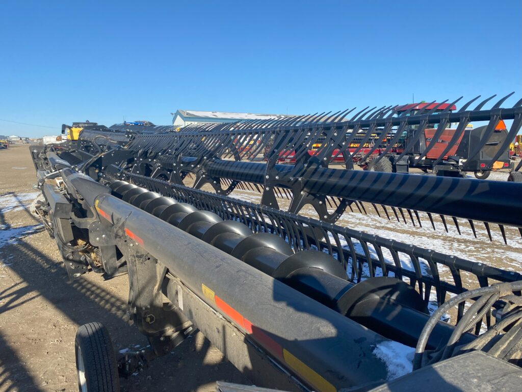 2021 MacDon FD140 40' Flex Draper Header 1