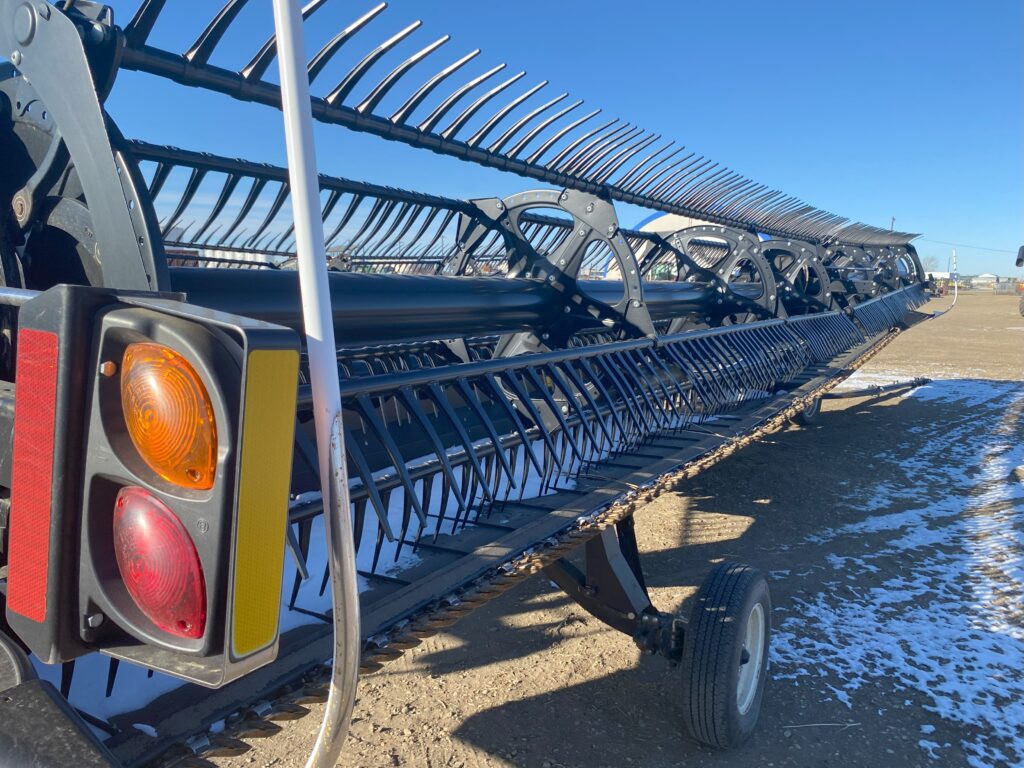 2021 MacDon FD140 40' Flex Draper Header