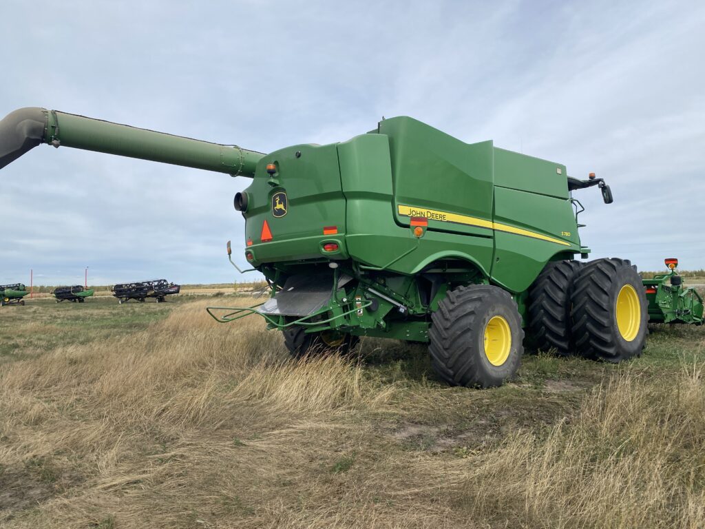 2019 John Deere S780 Combine 3