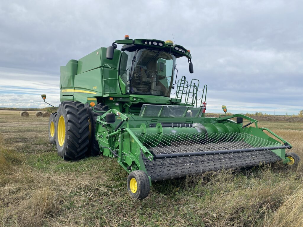 2019 John Deere S780 Combine