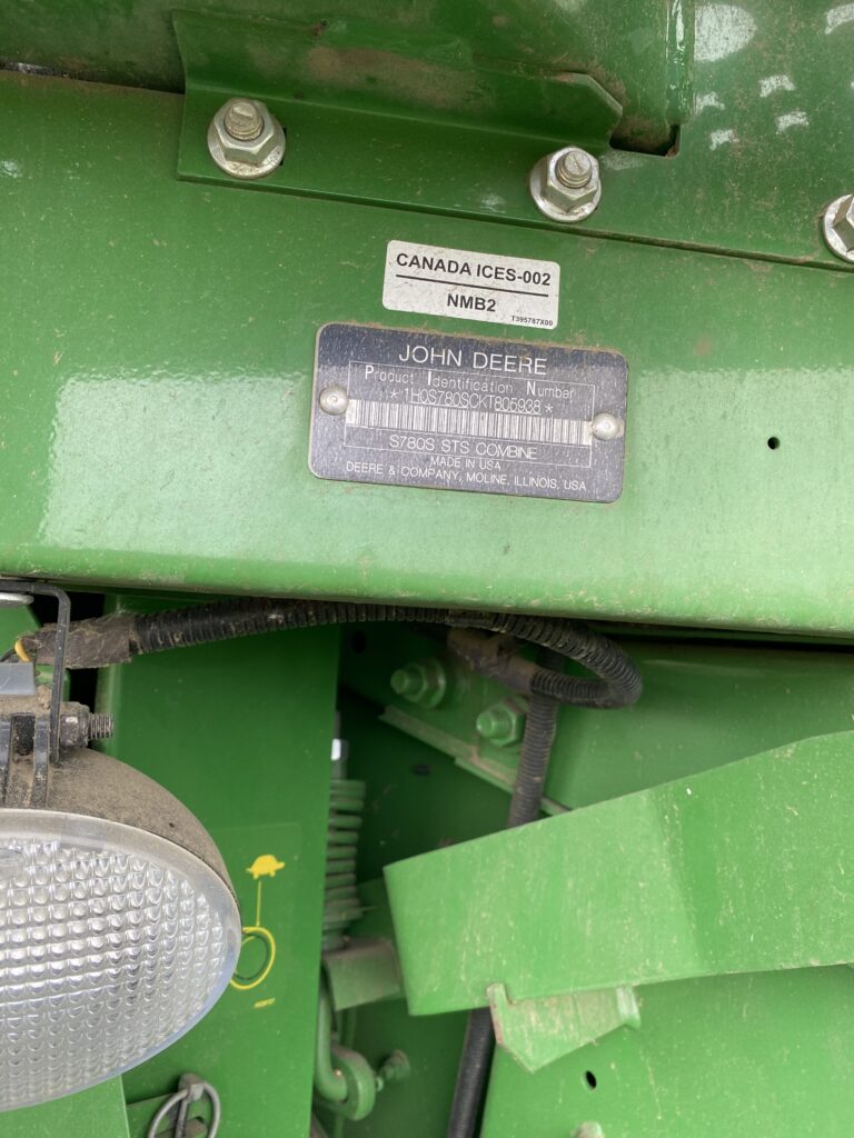 2019 John Deere S780 Combine 10