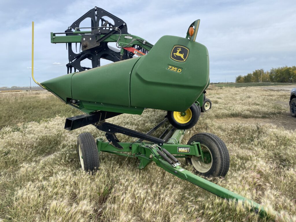 2018 John Deere 735D Draper Header 3