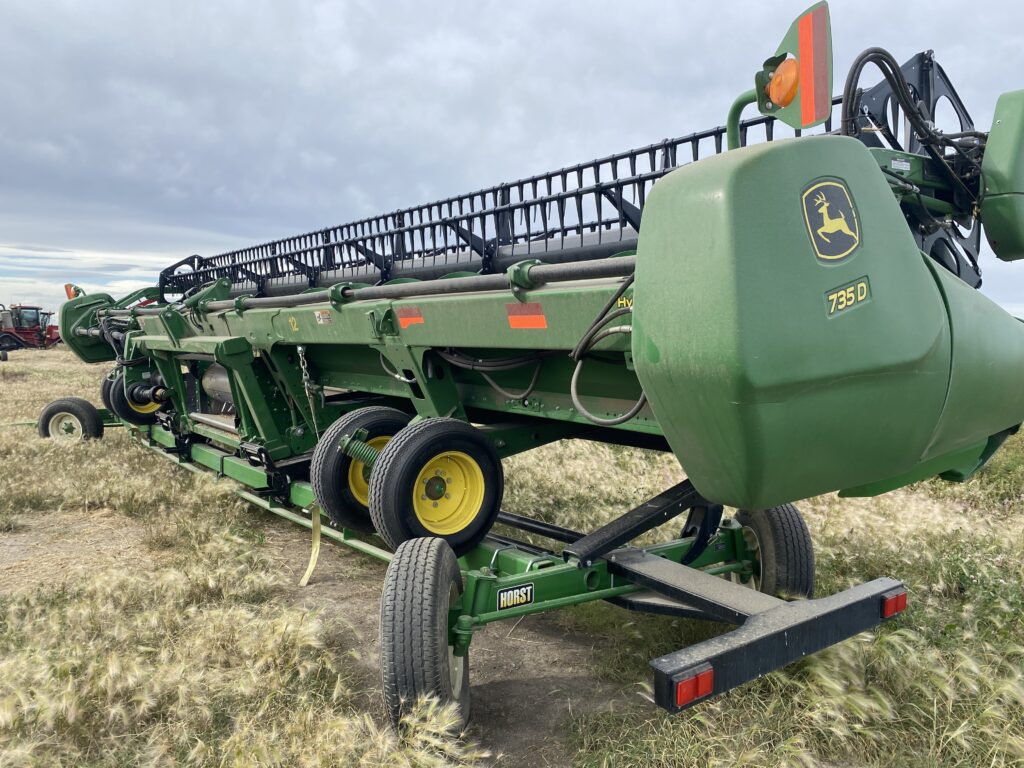 2018 John Deere 735D Draper Header 1