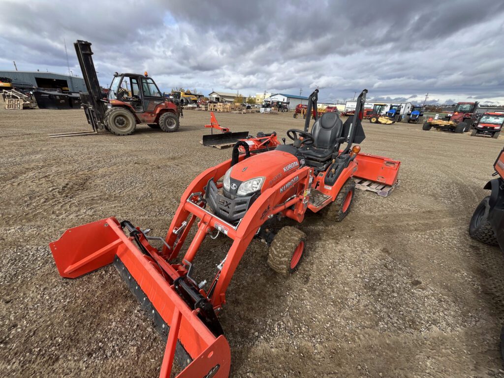 2020 Kubota BX2380 Tractor 3