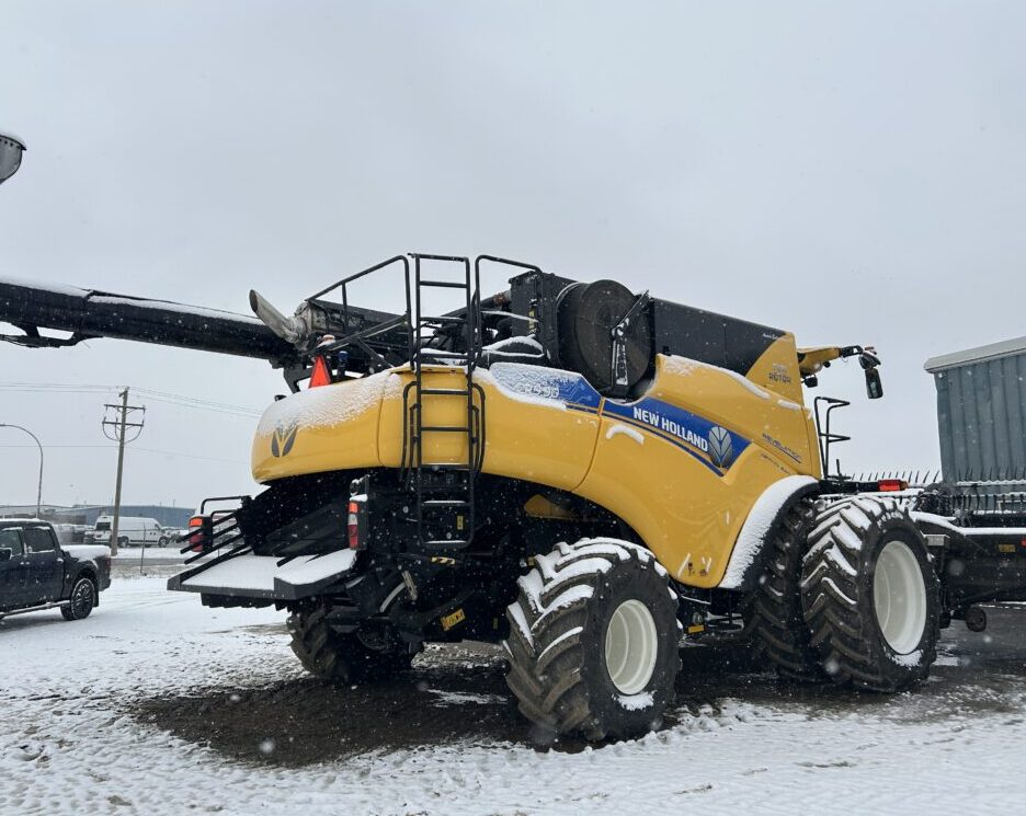 2022 New Holland CR9.90 1