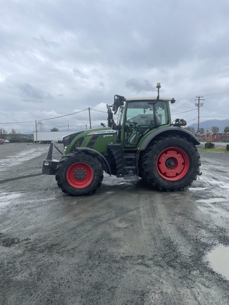 2018 Fendt 718S4 Tractor