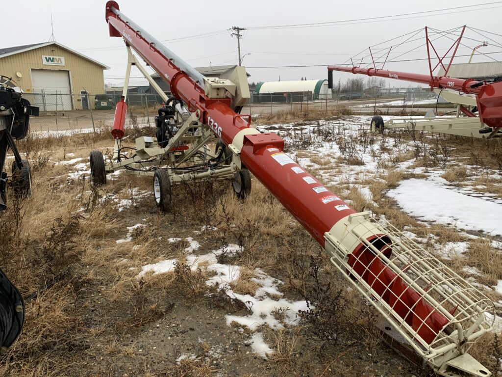 New Farm King C1336 Grain Auger 1