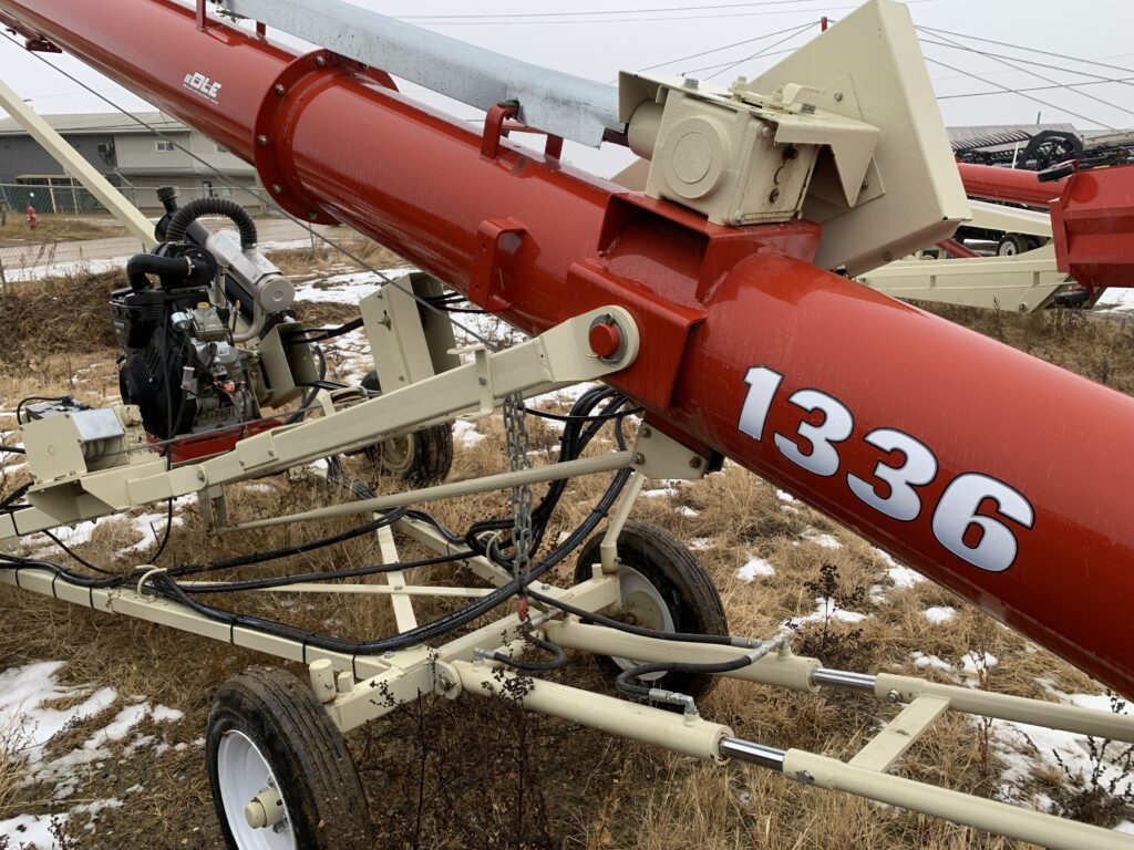 New Farm King C1336 Grain Auger 8