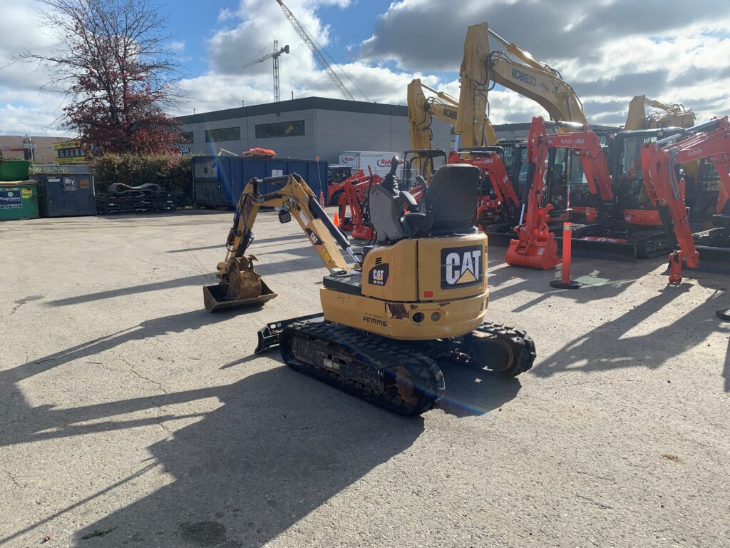 2014 Caterpillar 301.7 Mini Excavator 3