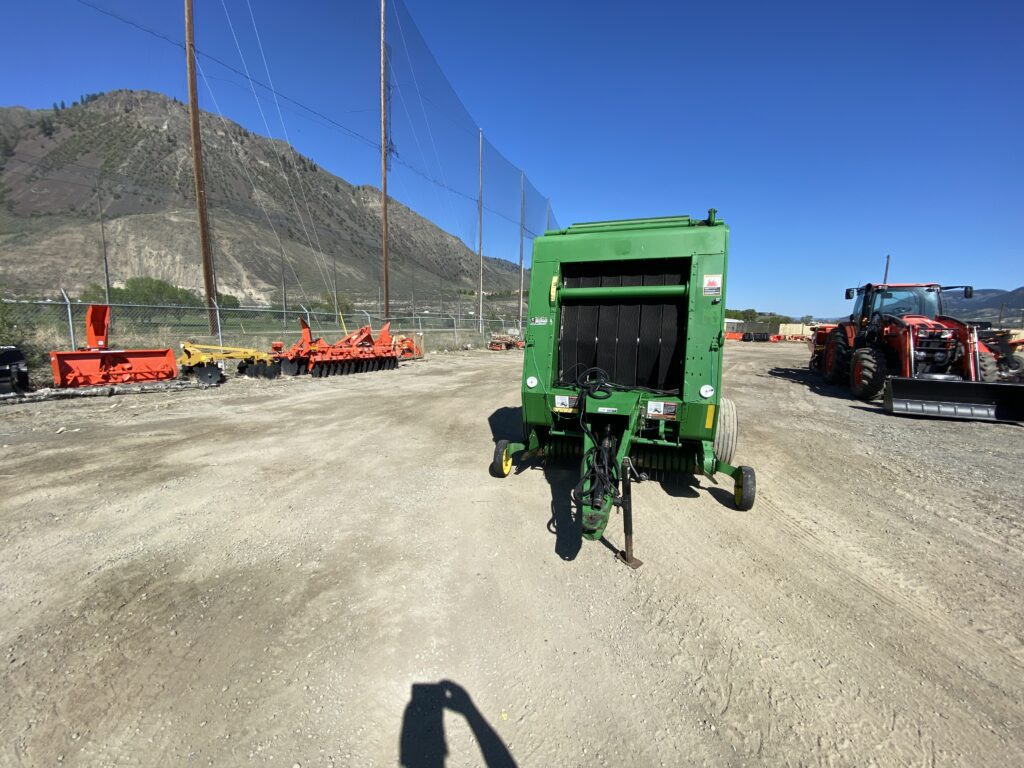 2003 John Deere 457 Round Baler 3