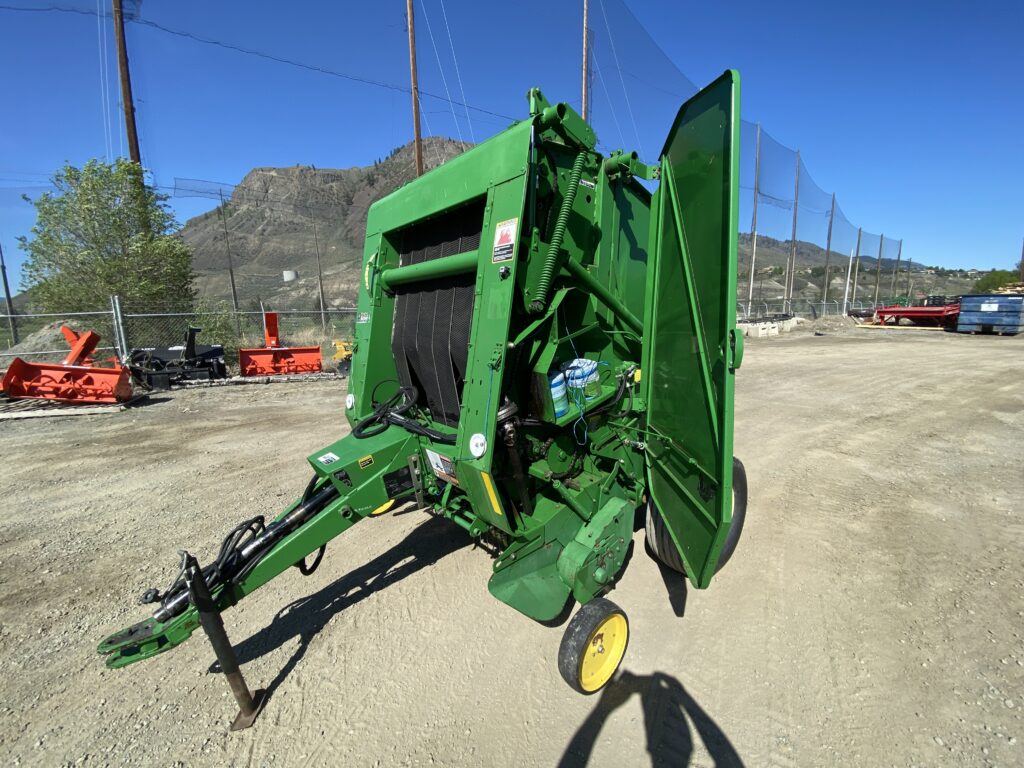 2003 John Deere 457 Round Baler 1