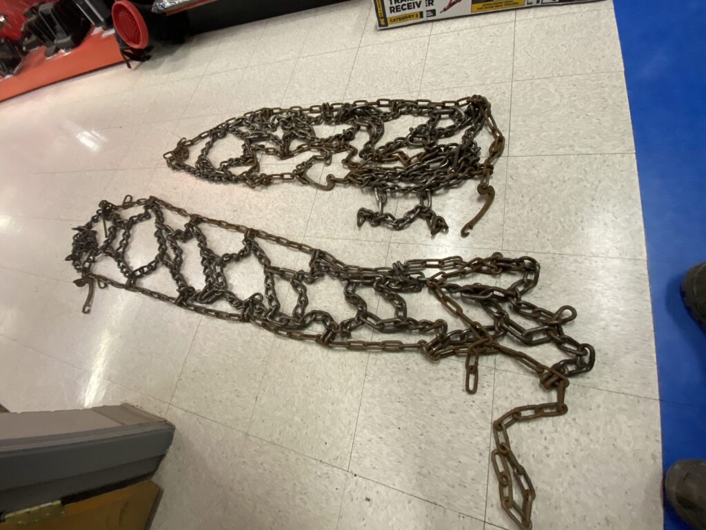 QCC traction chains 3