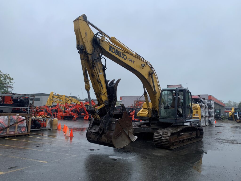 2015 Kobelco SK260LC-9 1